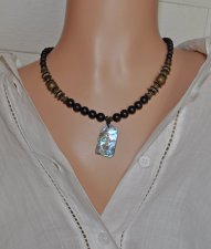 Halsband OOAK Paua Snäcka Nya Zeeland Strandfynd