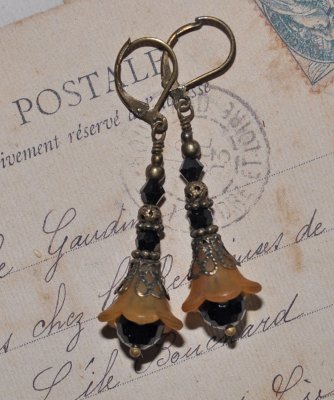 Örhängen Unika Design Blomsterälva Flower Fairy Romantisk