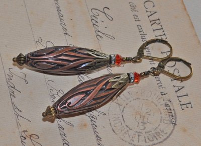 Retro Statement earrings with 1970s vintage acrylic beads in uncirculated condition, Swarovski crystals, rhinestone rondelles, a